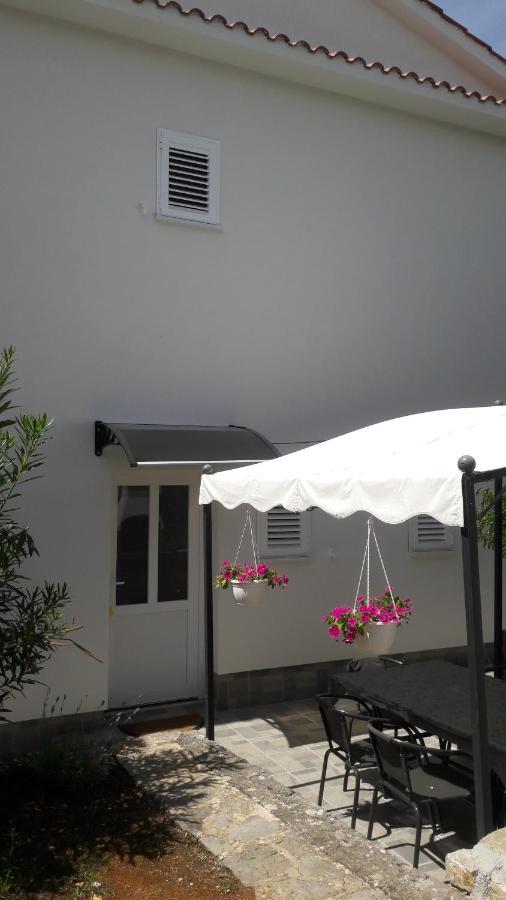 Apartman-Maja-Krk Крк Экстерьер фото